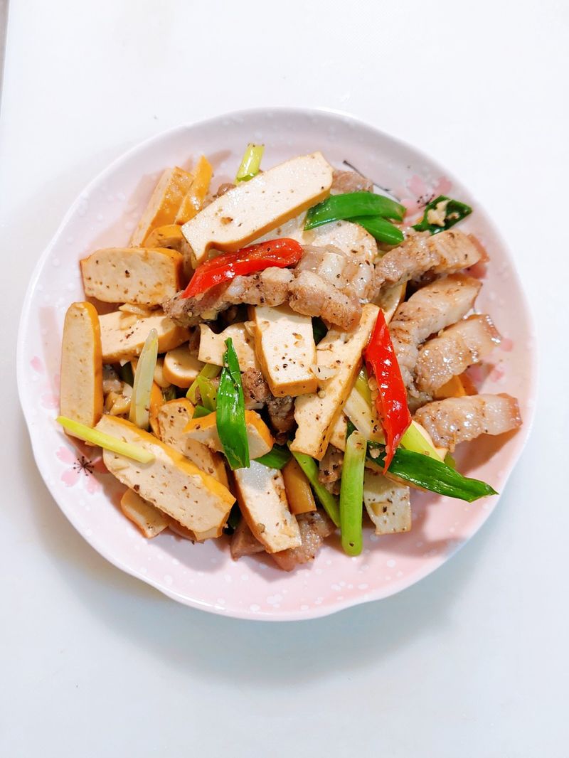 鹹豬肉炒豆干
