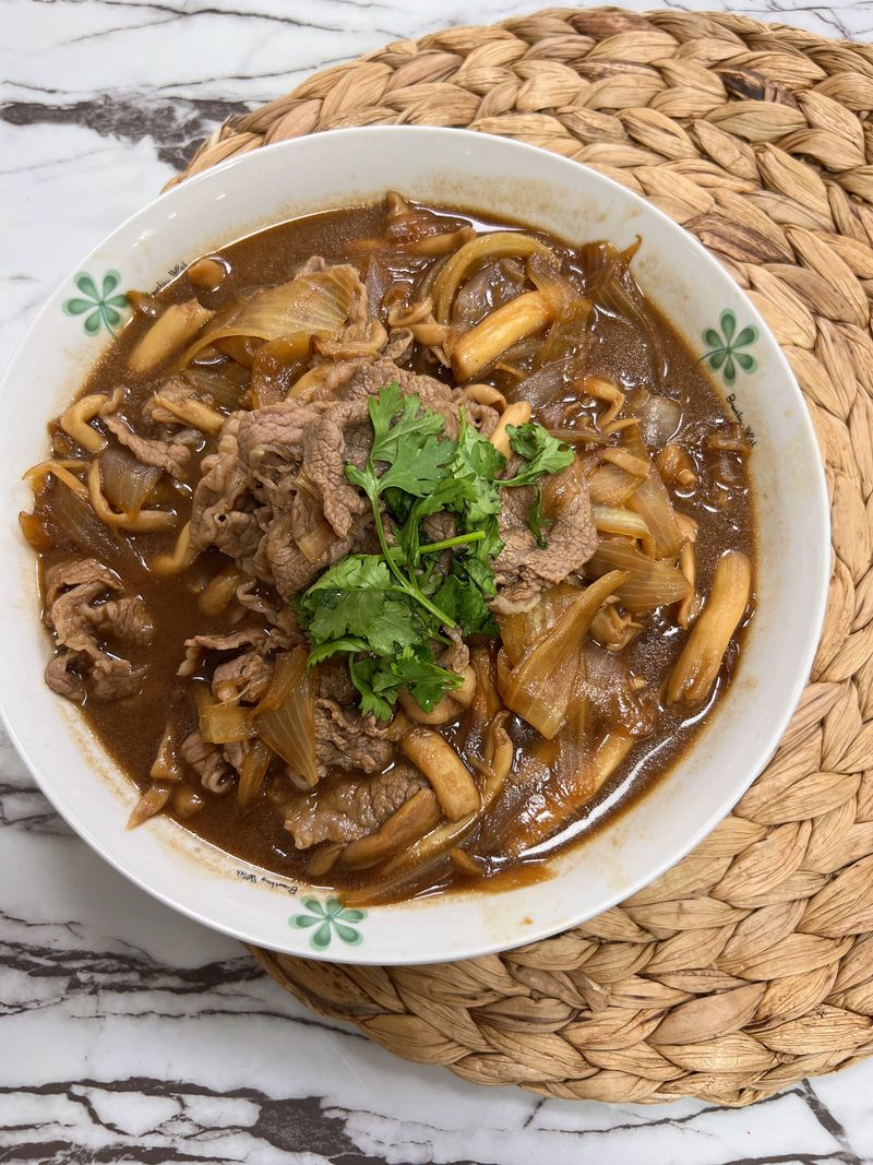 簡易的牛丼作法,在家煮還原松屋、吉野家!