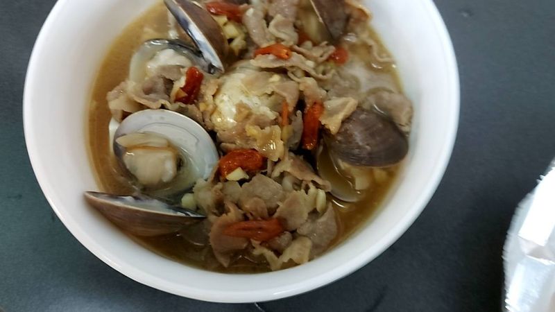 蛤蜊蒸豆腐
