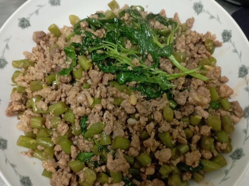 泰式打拋豬