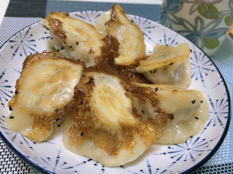 萬用鍋煎餃
