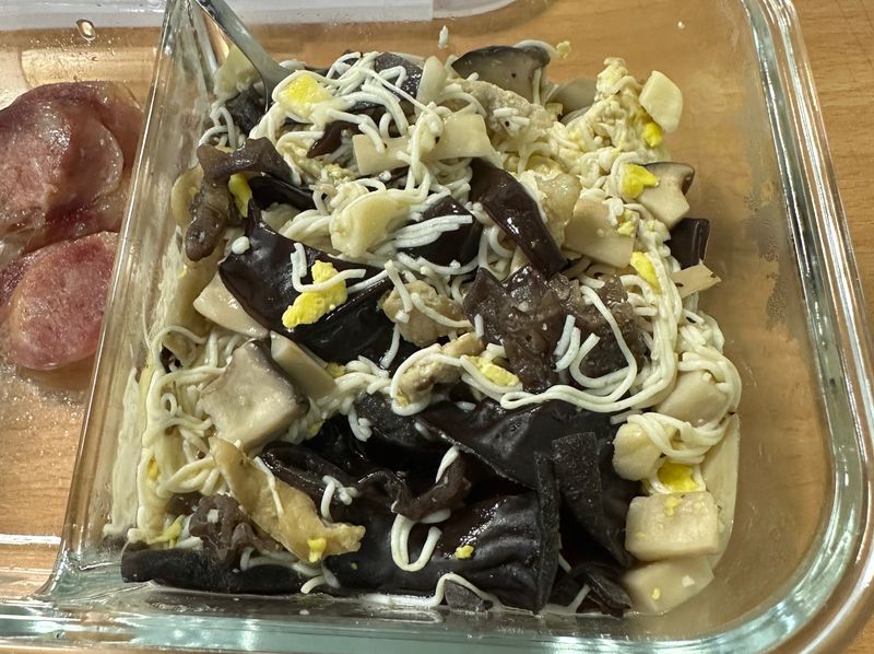 菇菇豆腐麵