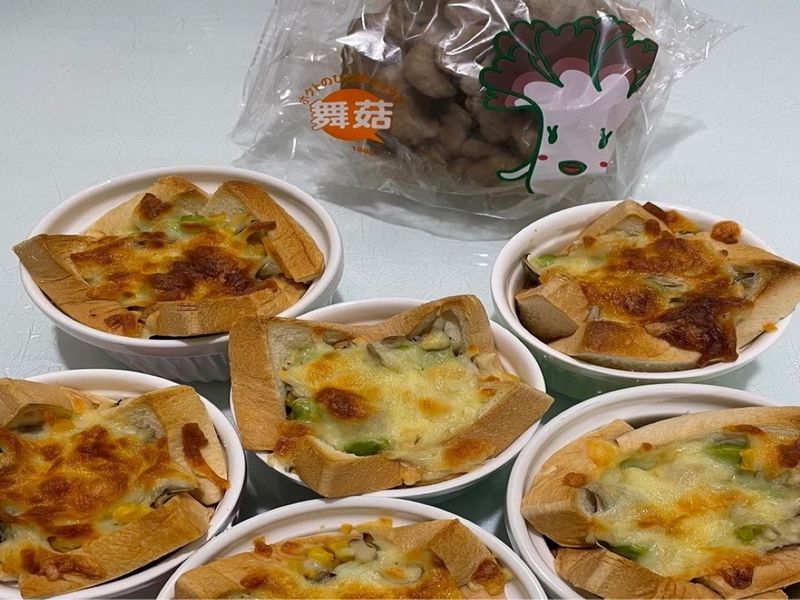焗烤舞菇吐司杯