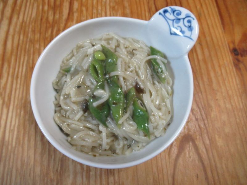 欖菜豇豆煨麵