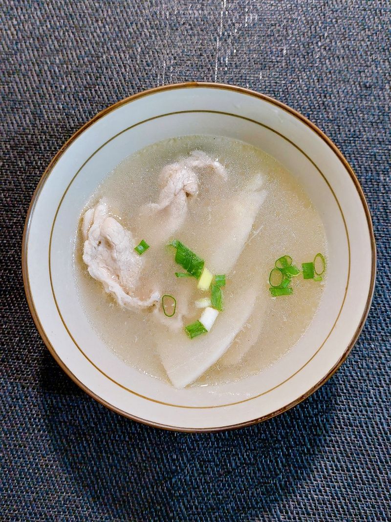 酸筍肉片湯