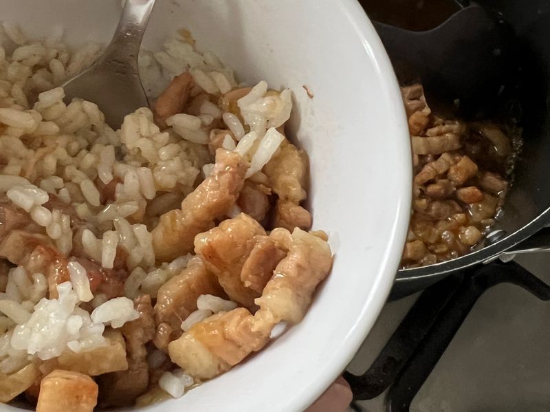 手切滷肉飯