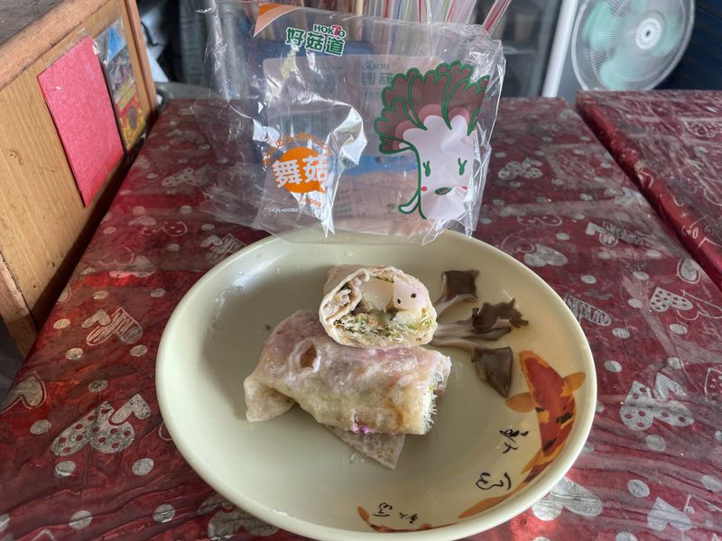 舞菇鮮果捲