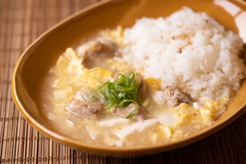 【影音60秒一道菜】- 雞蛋豆腐雞肉燴飯