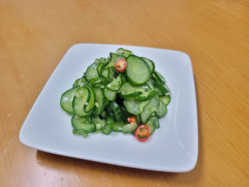 免開火快速上菜,清爽入口的涼拌小黃瓜