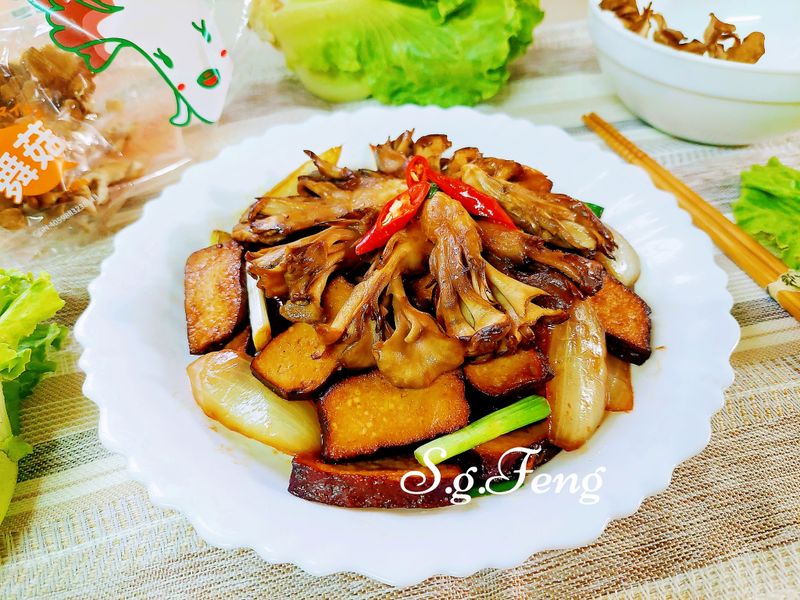 蠔油舞菇豆乾