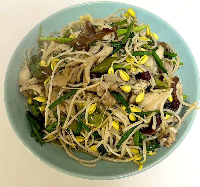 舞菇炒三絲