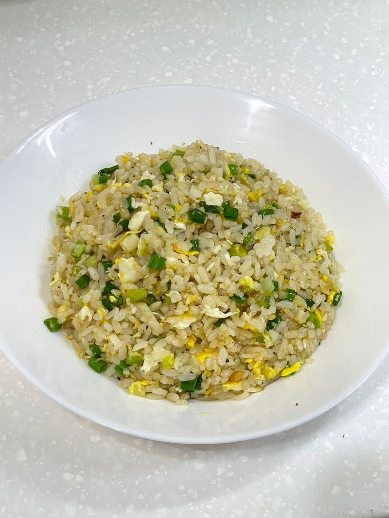 清冰箱料理|椒麻蛋炒飯🍚