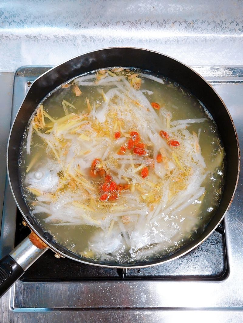 薑絲魚湯
