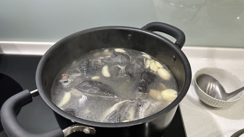 蒜頭雞湯
