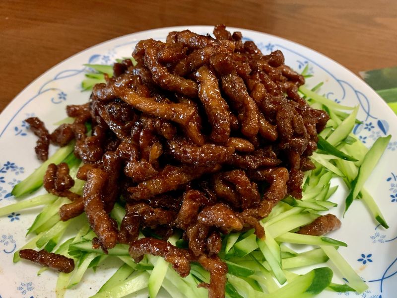 素|京醬肉絲