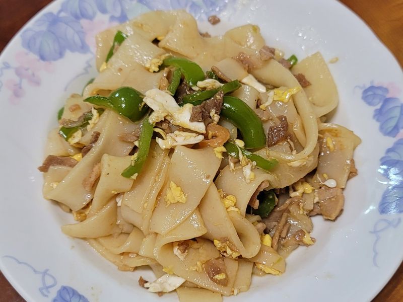 豬肉炒河粉