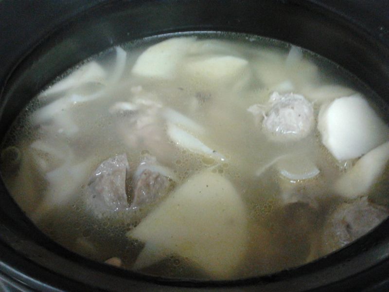 筍子貢丸湯