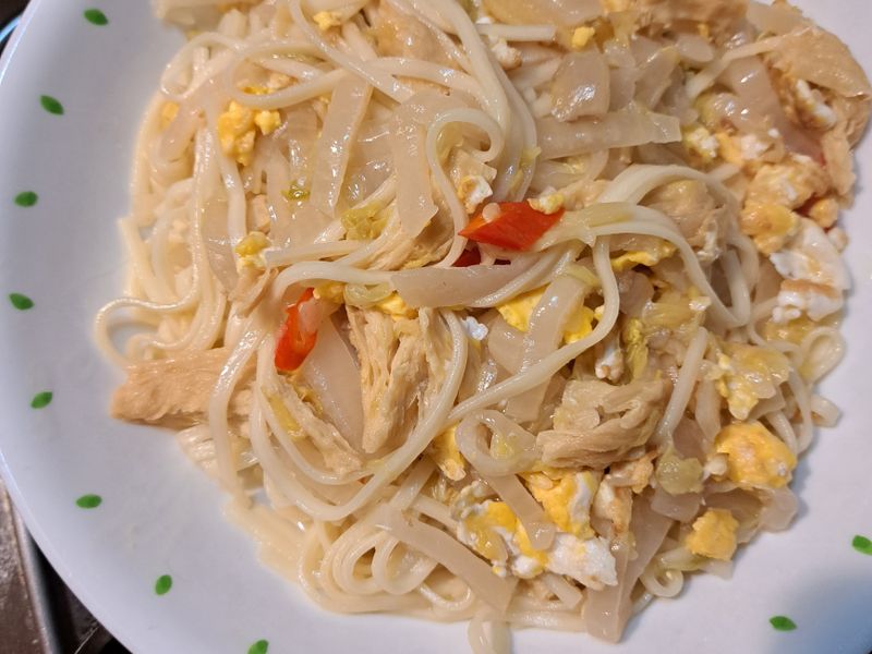 酸白菜炒麵