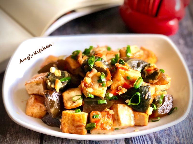 皮蛋板豆腐 / 下飯家常菜