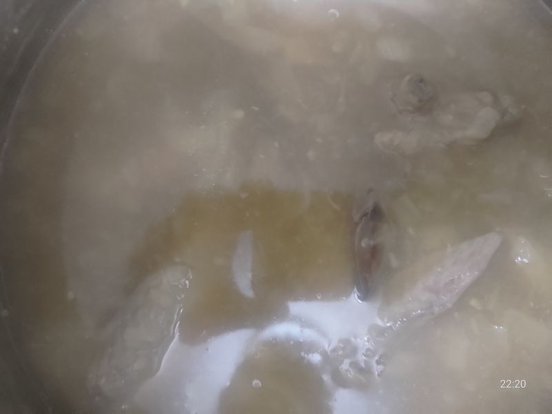 濃白蒜頭雞湯