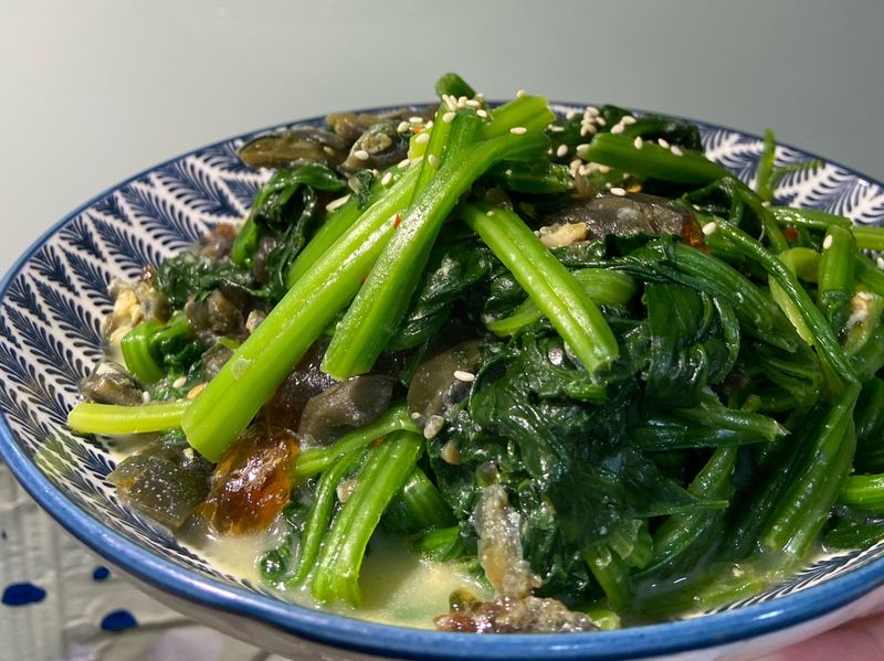 皮蛋煟菠菜