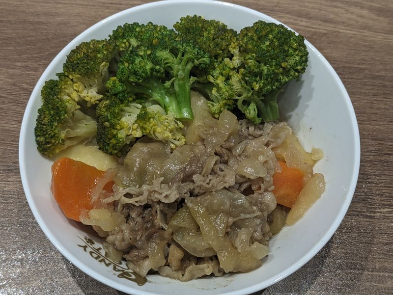日式馬鈴薯燉牛肉