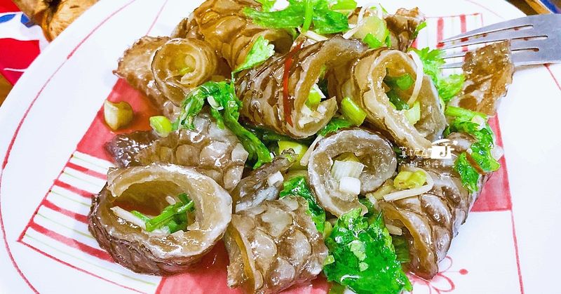 涼拌魚皮