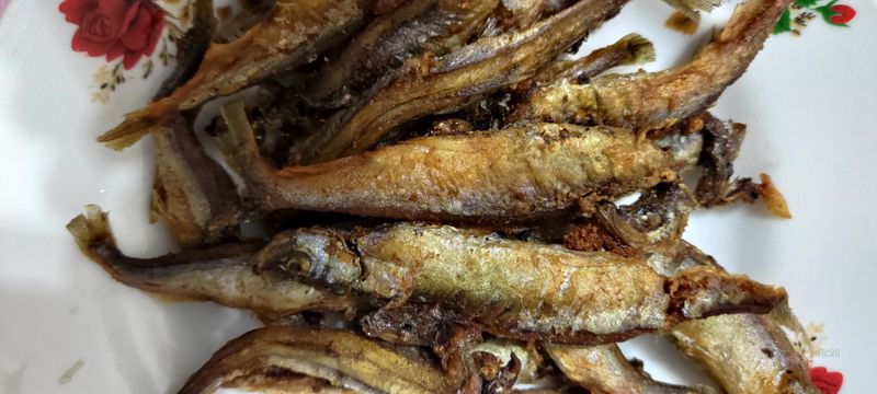 酥炸柳葉魚