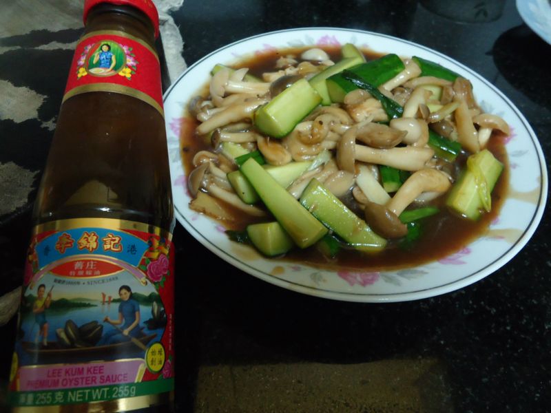 【李錦記舊庄特級蠔油125週年】雙菇燴蠔油
