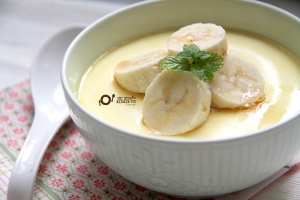 10分鐘美味上桌-焦糖香蕉燉奶by戀戀家