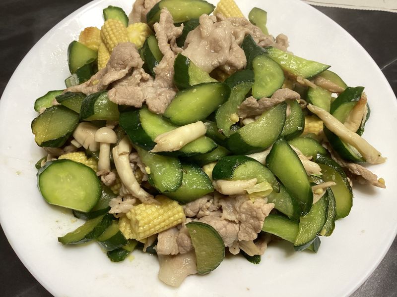小黃瓜炒豬肉