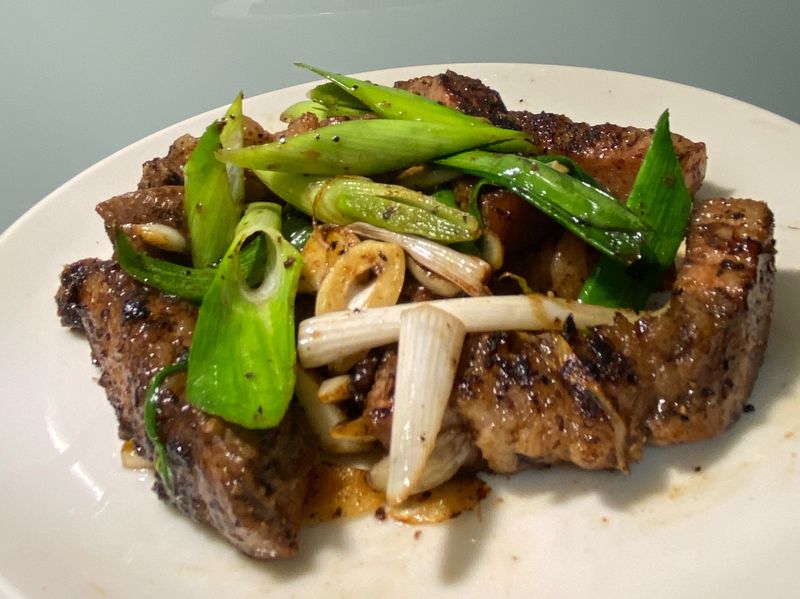 蒜苗炒鹹豬肉