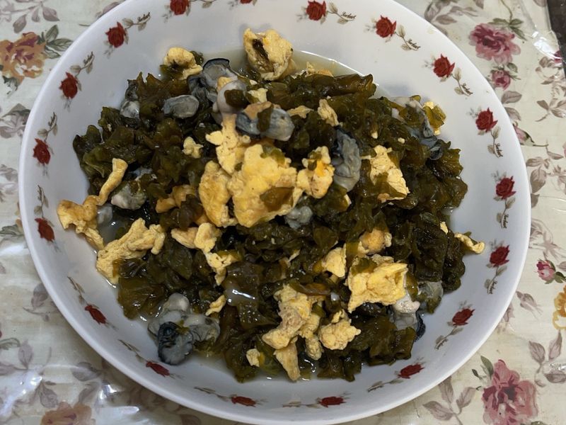 雨來菇炒蛋