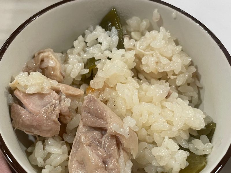 剝皮辣椒雞飯