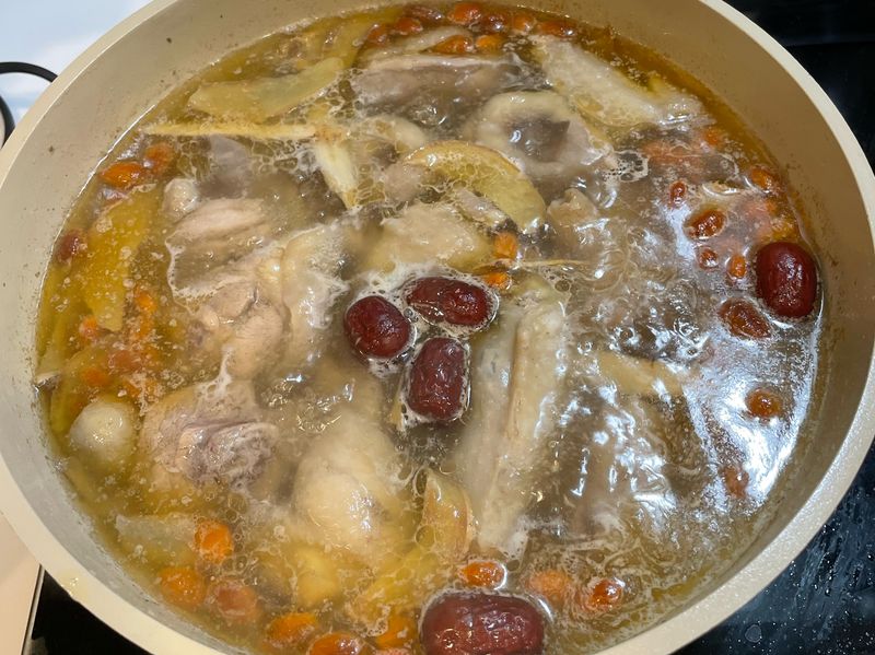 麻油雞湯