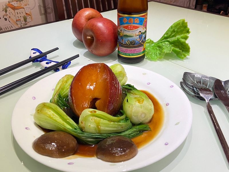 蠔油煲鮑魚