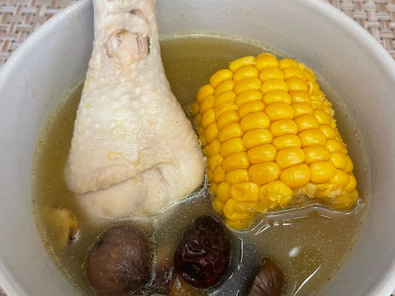 南瓜栗子雞湯