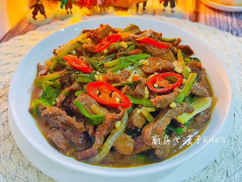 牛肉燴飯