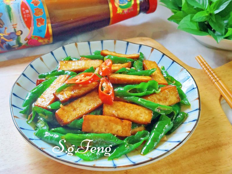 糯米椒炒豆干(蠔油版)