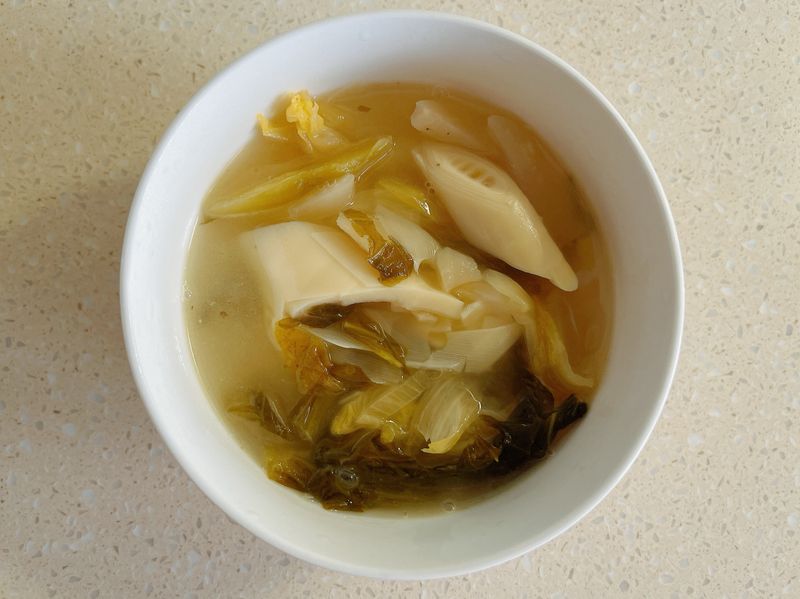 鵝油桂竹筍湯