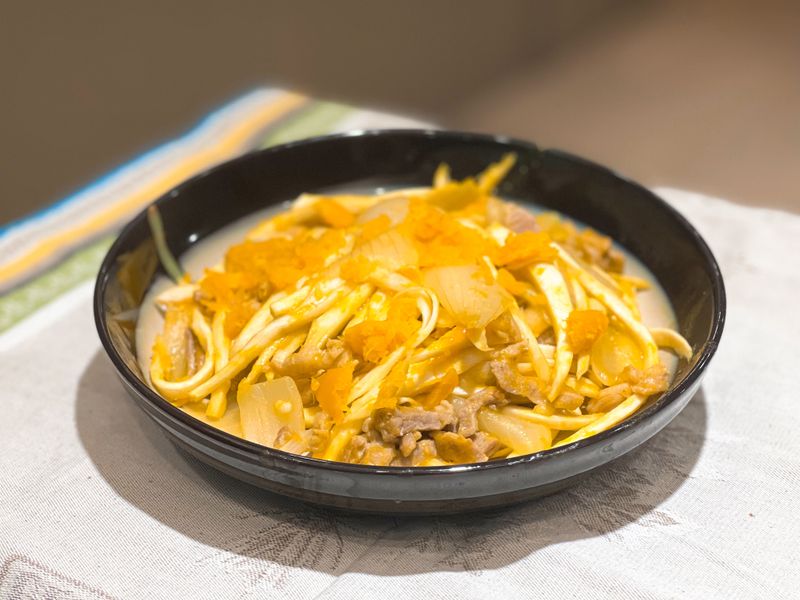 皎白筍炒肉絲