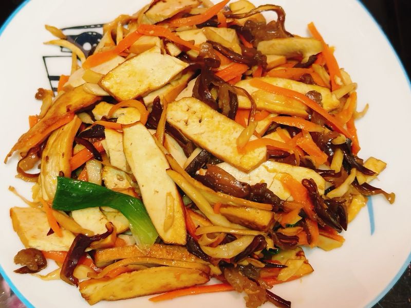 豆乾炒三絲