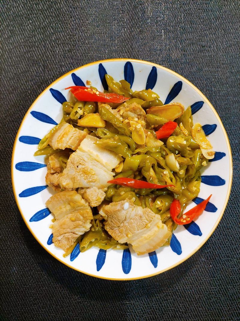 酸辣椒炒肉