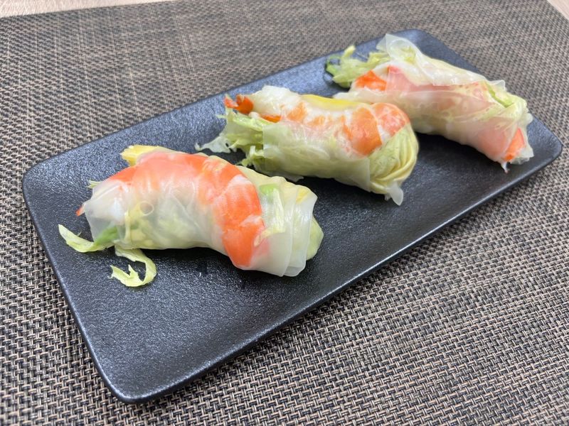 蘆筍鮮蝦捲