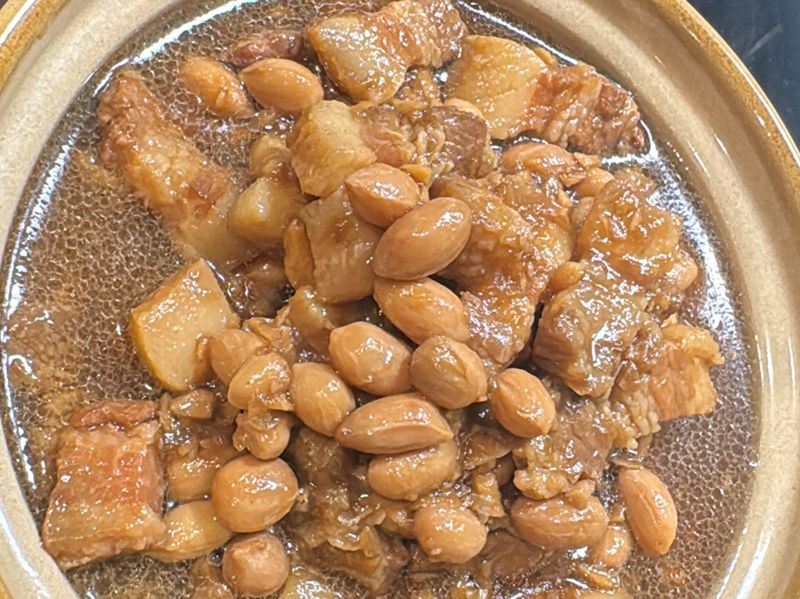 魯肉燉花生
