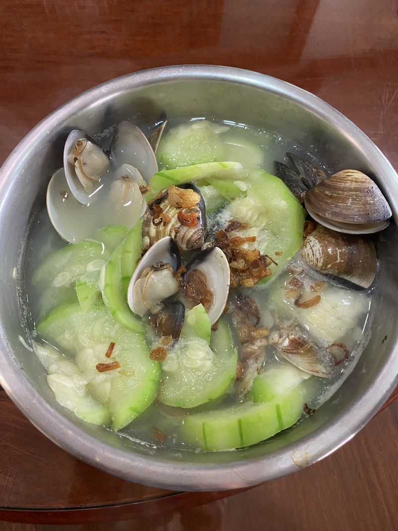 蛤蜊絲瓜湯