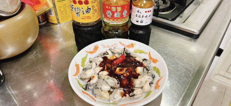 蒜蓉鮮蚵~瞬間感受到大海的擁抱