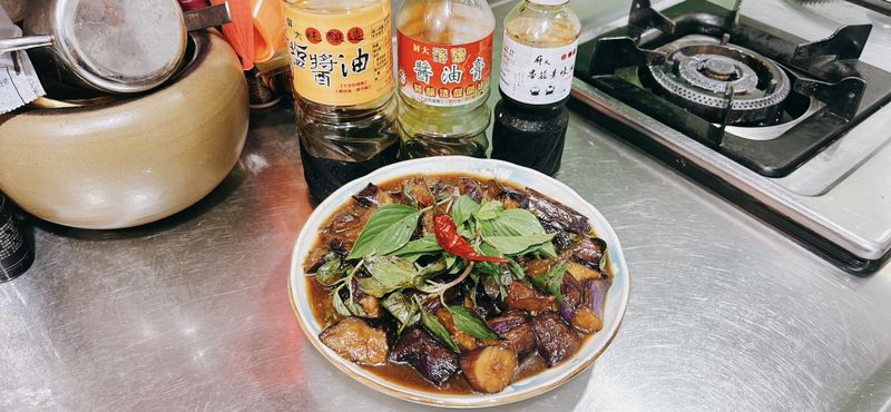 家庭版的紅燒茄子,連湯汁都能下三碗飯