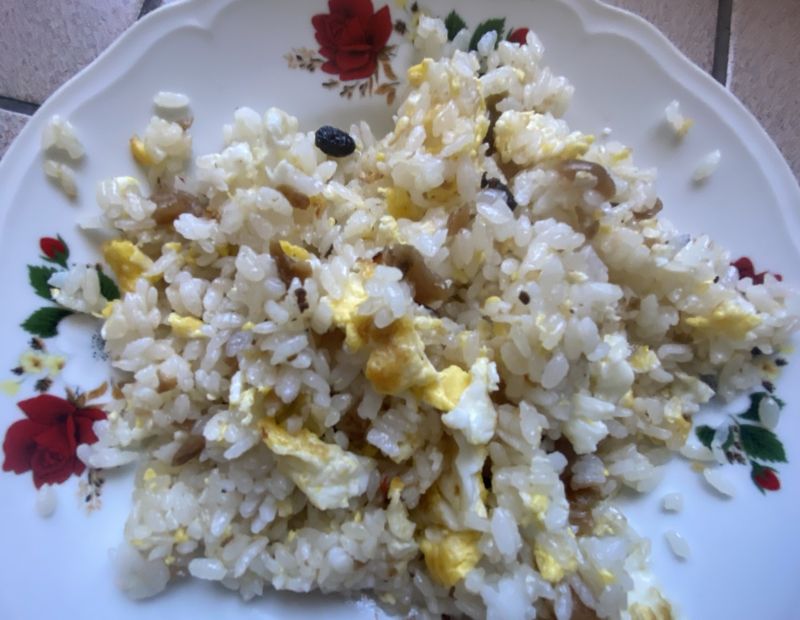 辣菜脯蛋炒飯