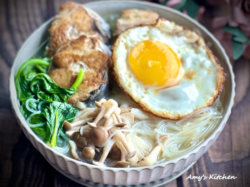 鮮魚米粉湯